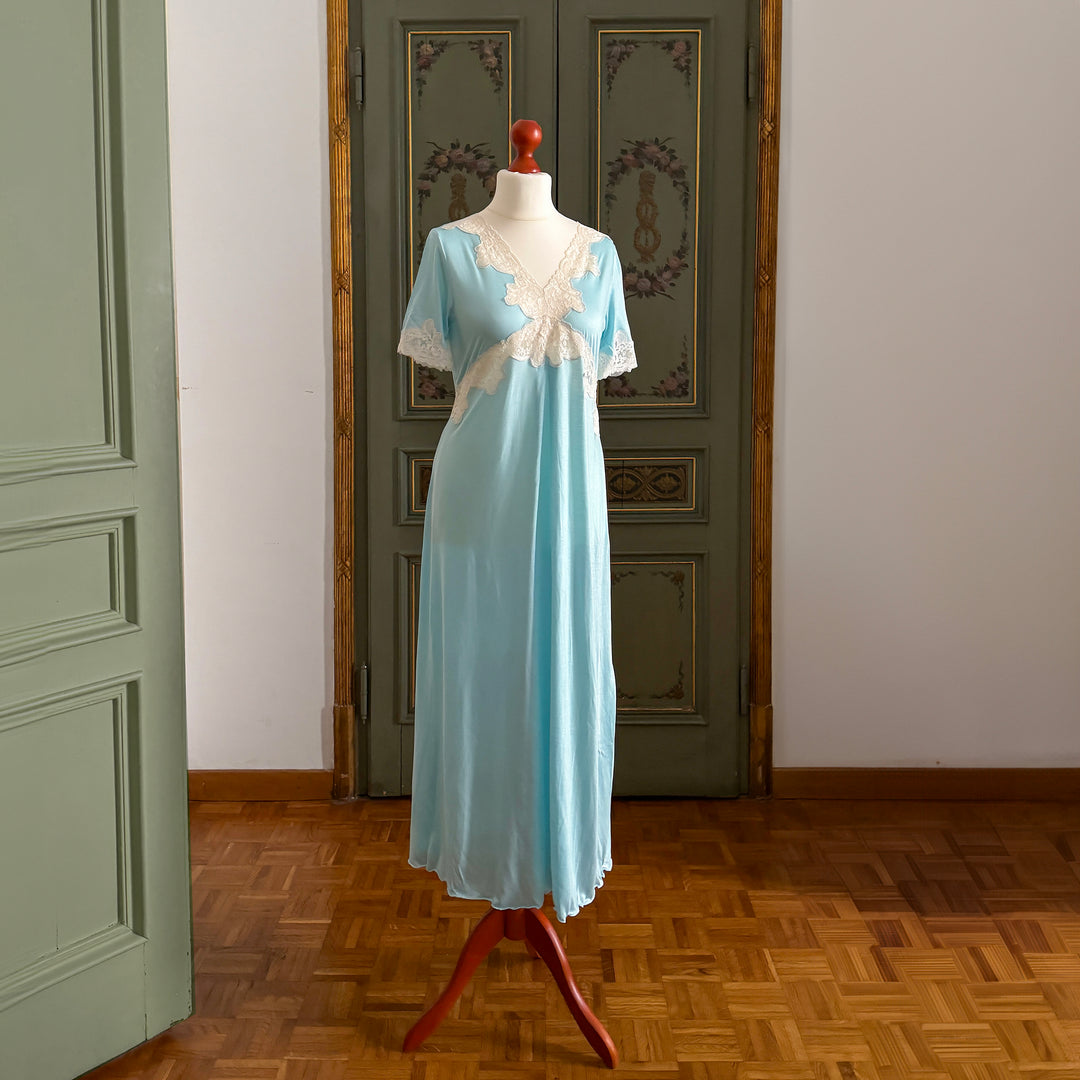 THELMA NIGHTGOWN - LIGHT BLUE