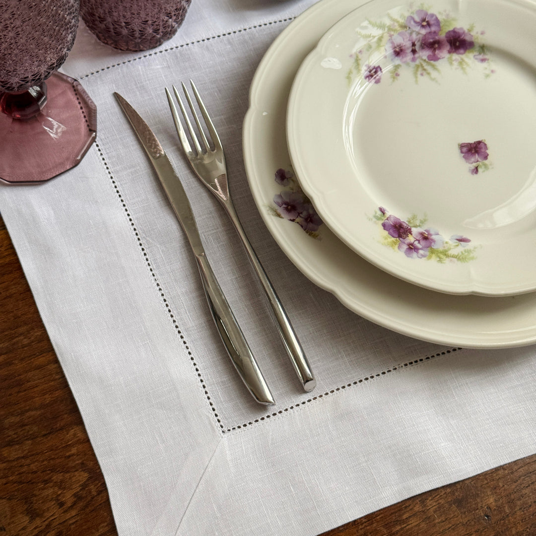 PLACEMAT SET WHITE- A JOUR