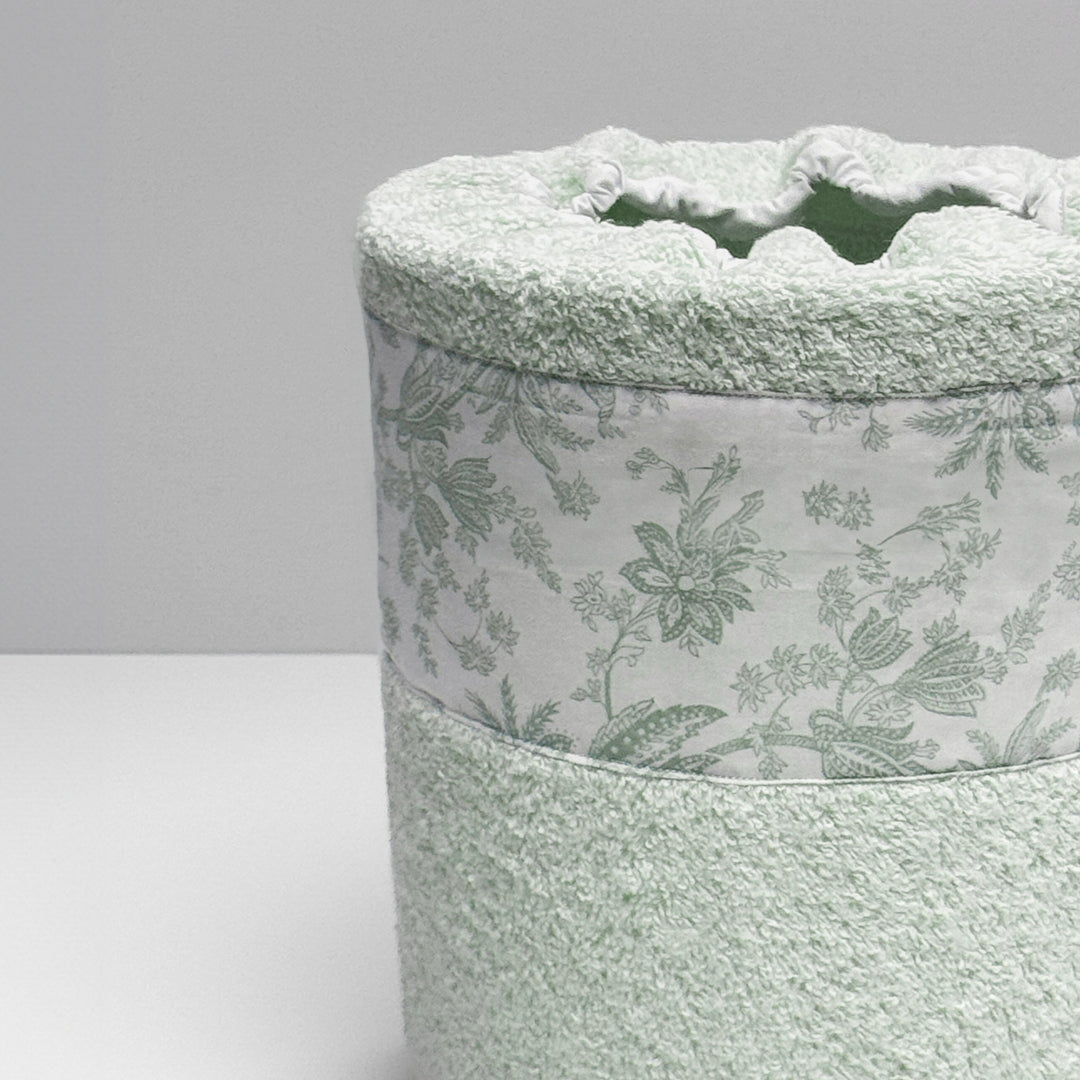 PRINTED LEAVES - BATH BIN GREEN