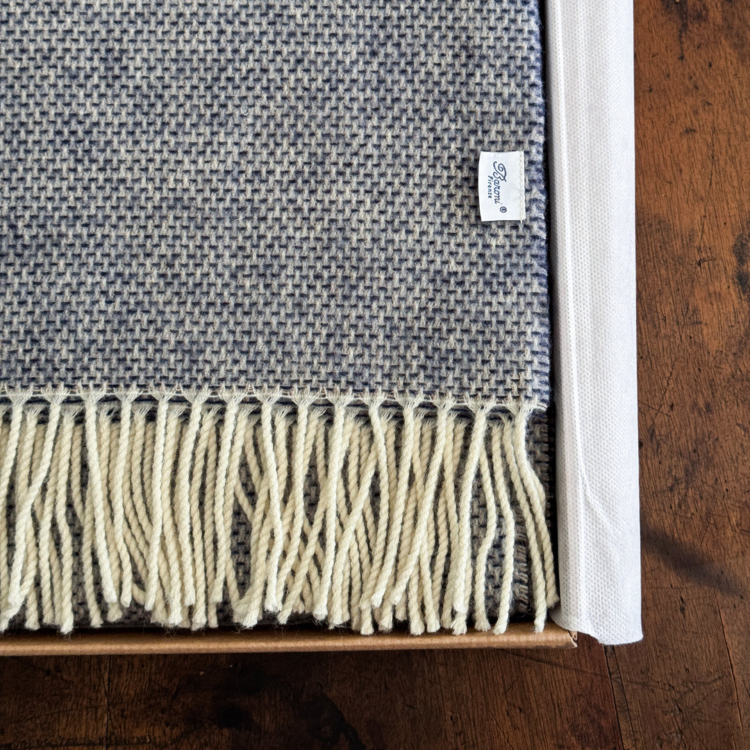 Cashmere & Wool Throw Blanket - Avio