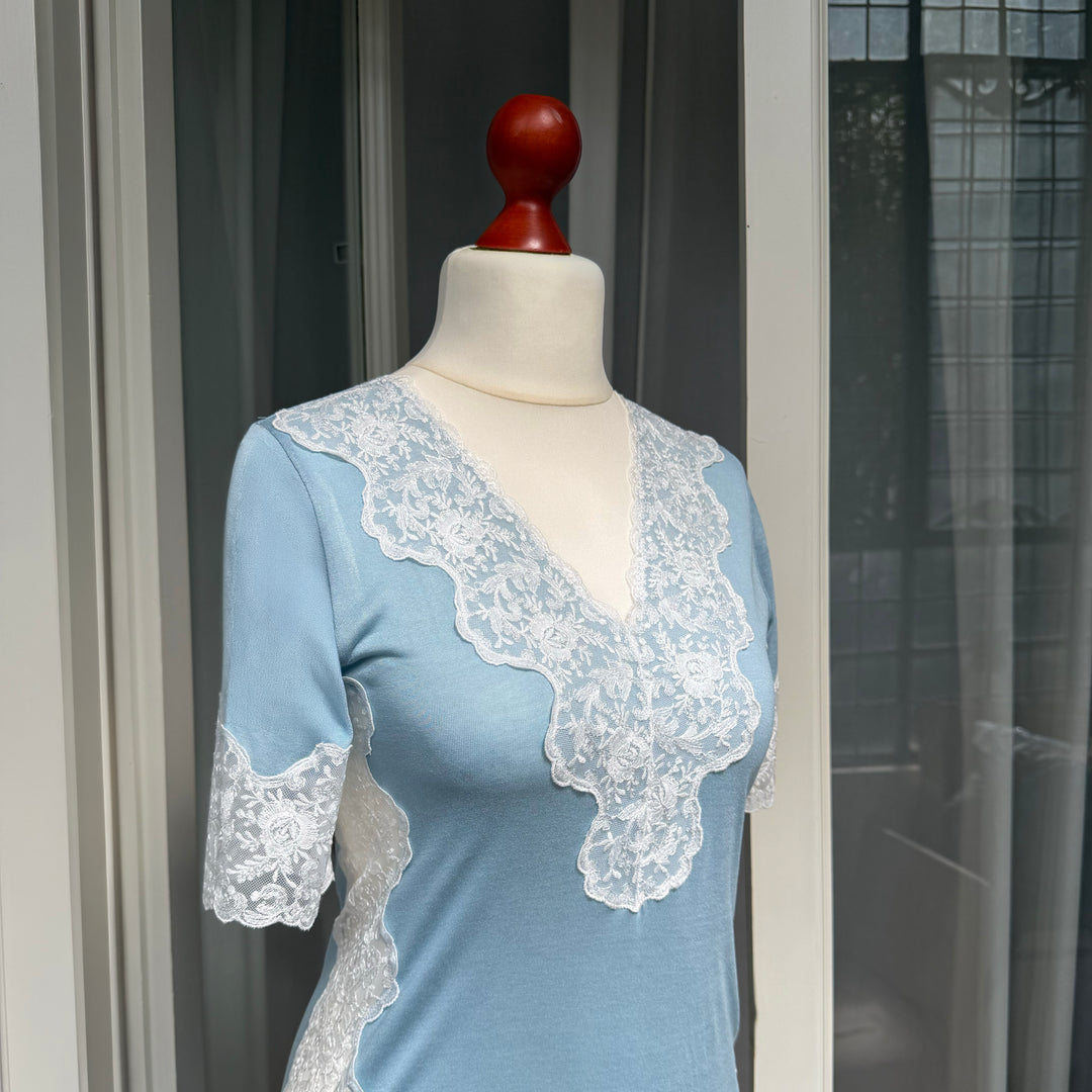 LEA NIGHTGOWN - LIGHT BLUE