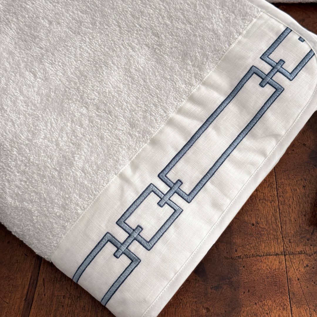 CHAINS FULL BATH SET - WHITE/AVIO