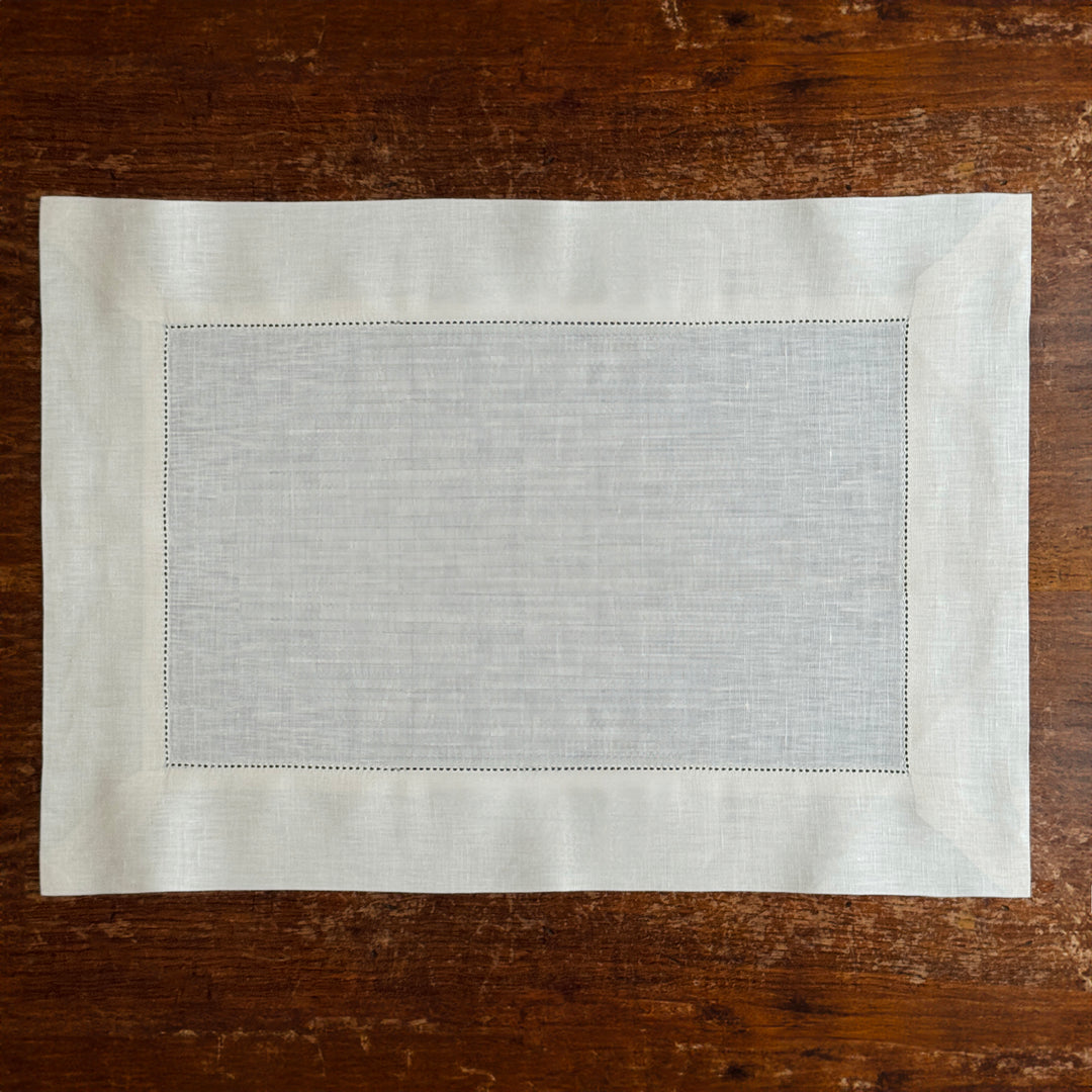 PLACEMAT CREAM - A JOUR