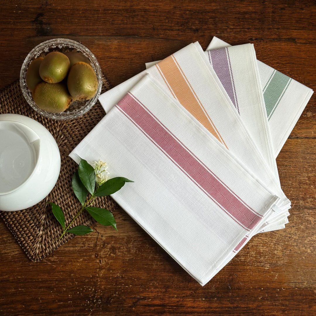 KITCHEN TOWEL - RED BAND