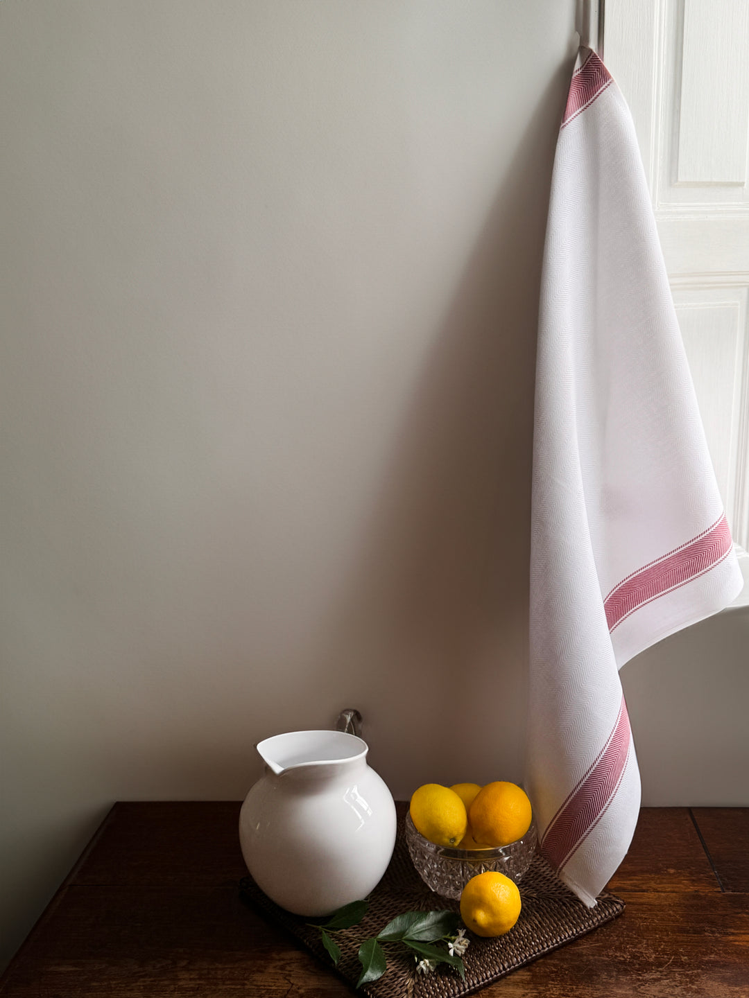 KITCHEN TOWEL - RED BAND