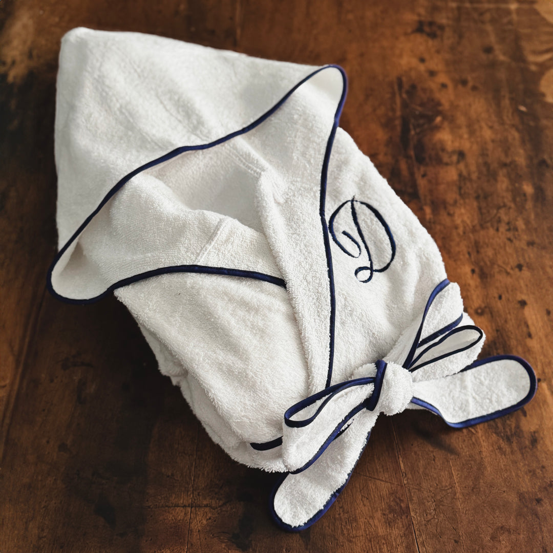 BATHROBE - WHITE/NAVY