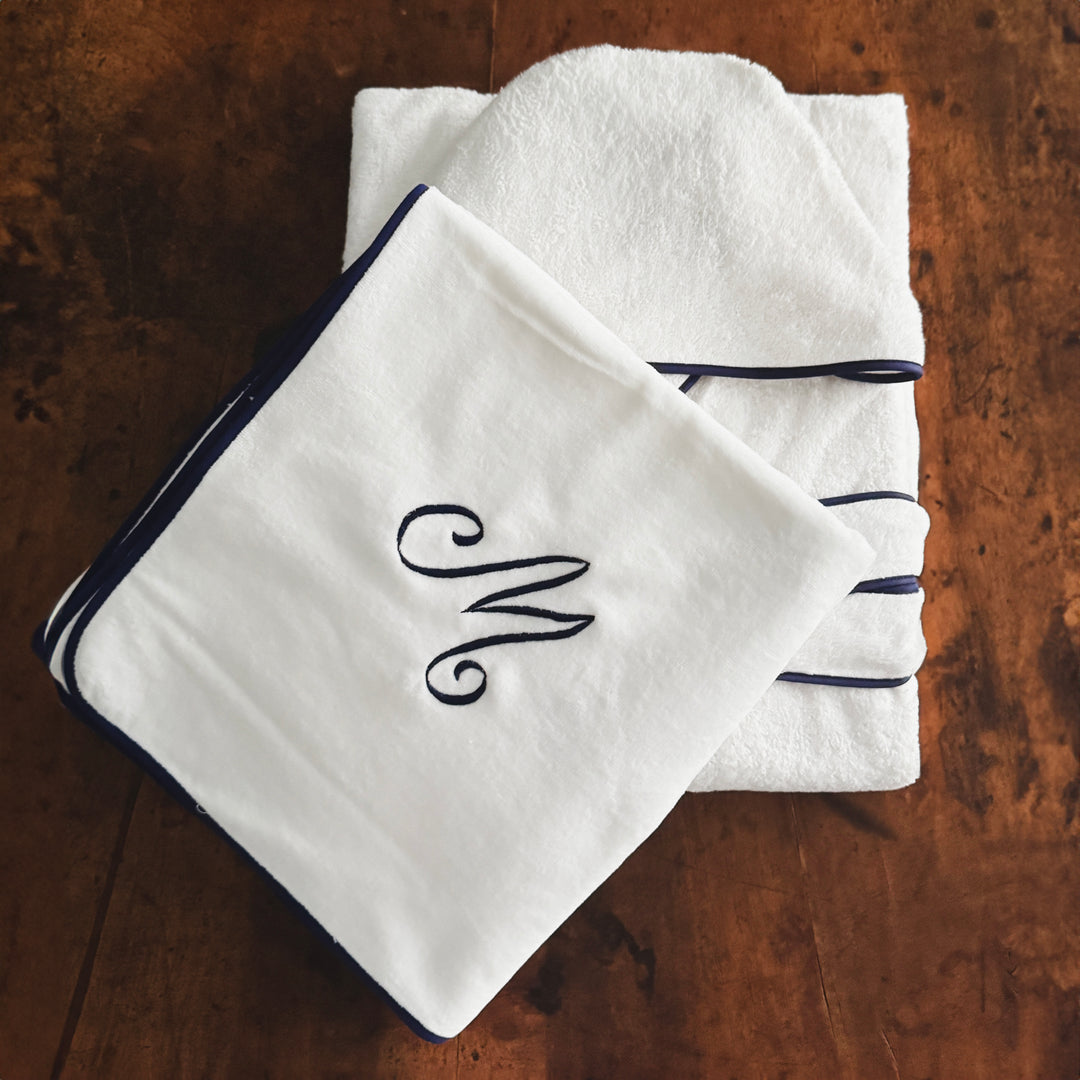 BATH SHEET - WHITE/NAVY