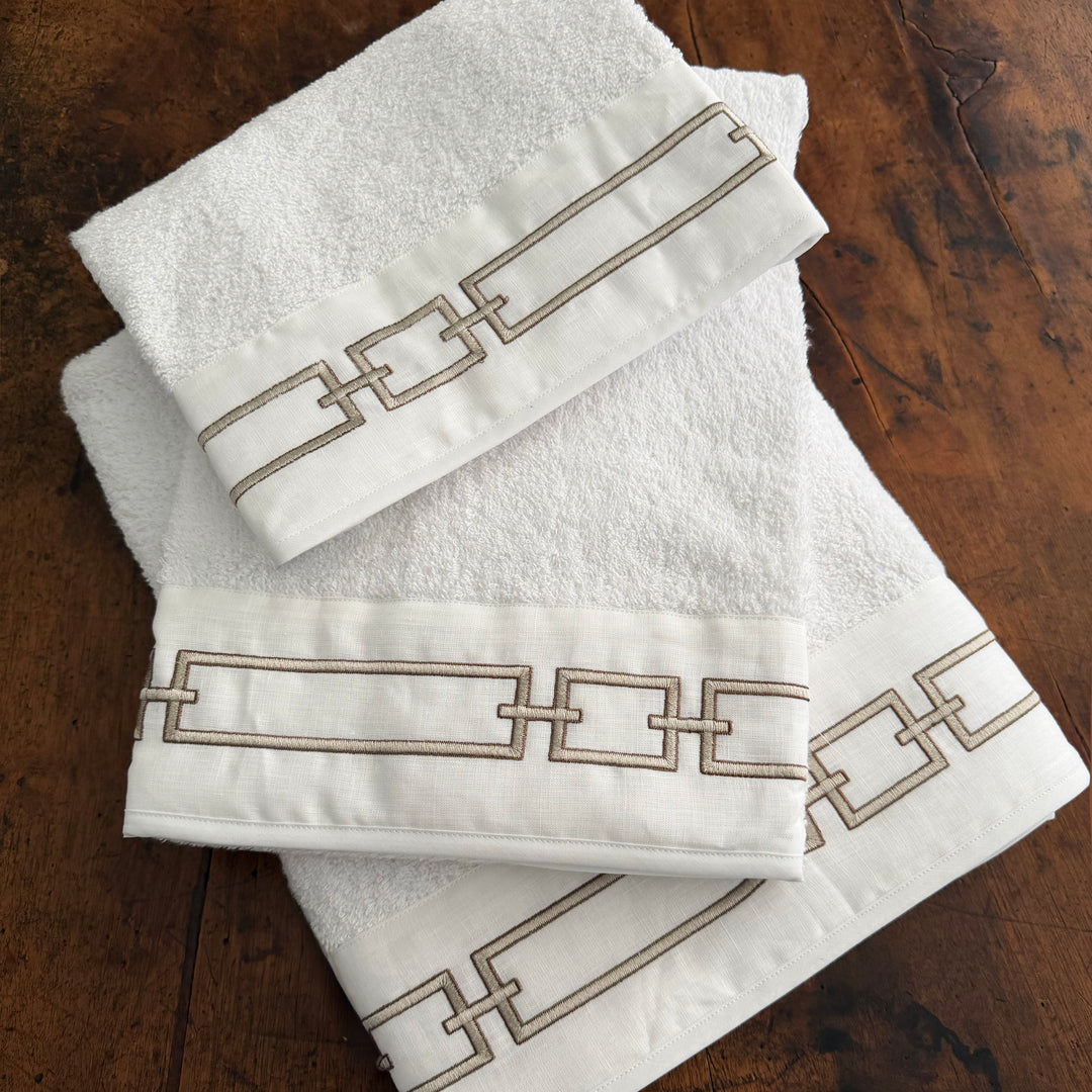 CHAINS TOWEL SET - WHITE/LIGHT GOLD