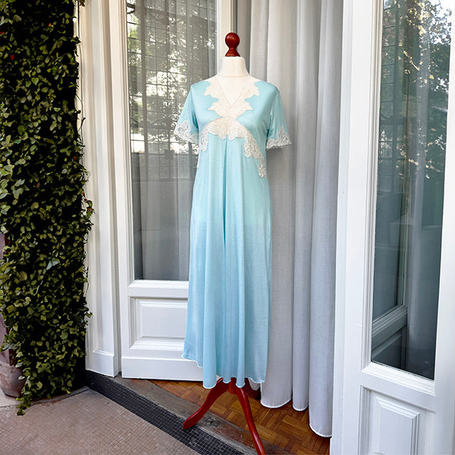 RODY NIGHTGOWN - LIGHT BLUE