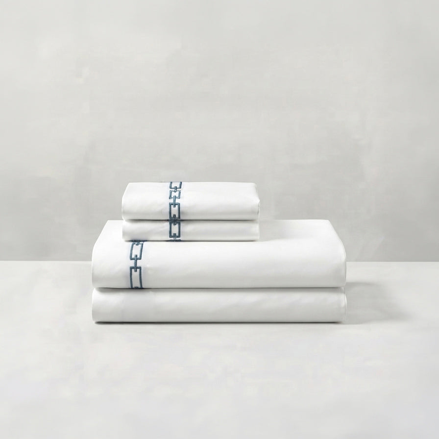 STRIPED BED SET - WHITE/BLUE