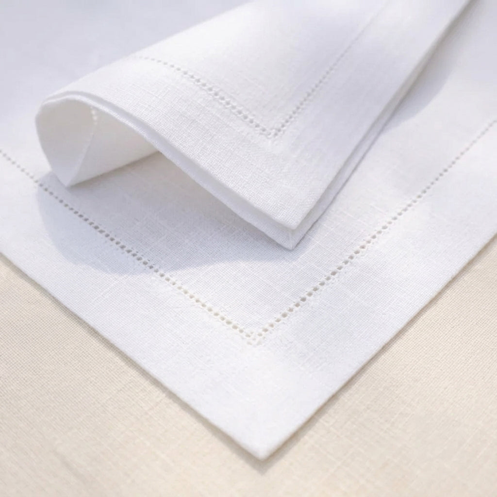 PLACEMAT SET WHITE- A JOUR